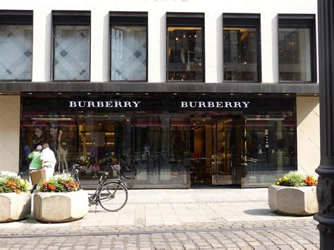 burberry münchen öffnungszeiten|Burberry Deutschland München Altstadt.